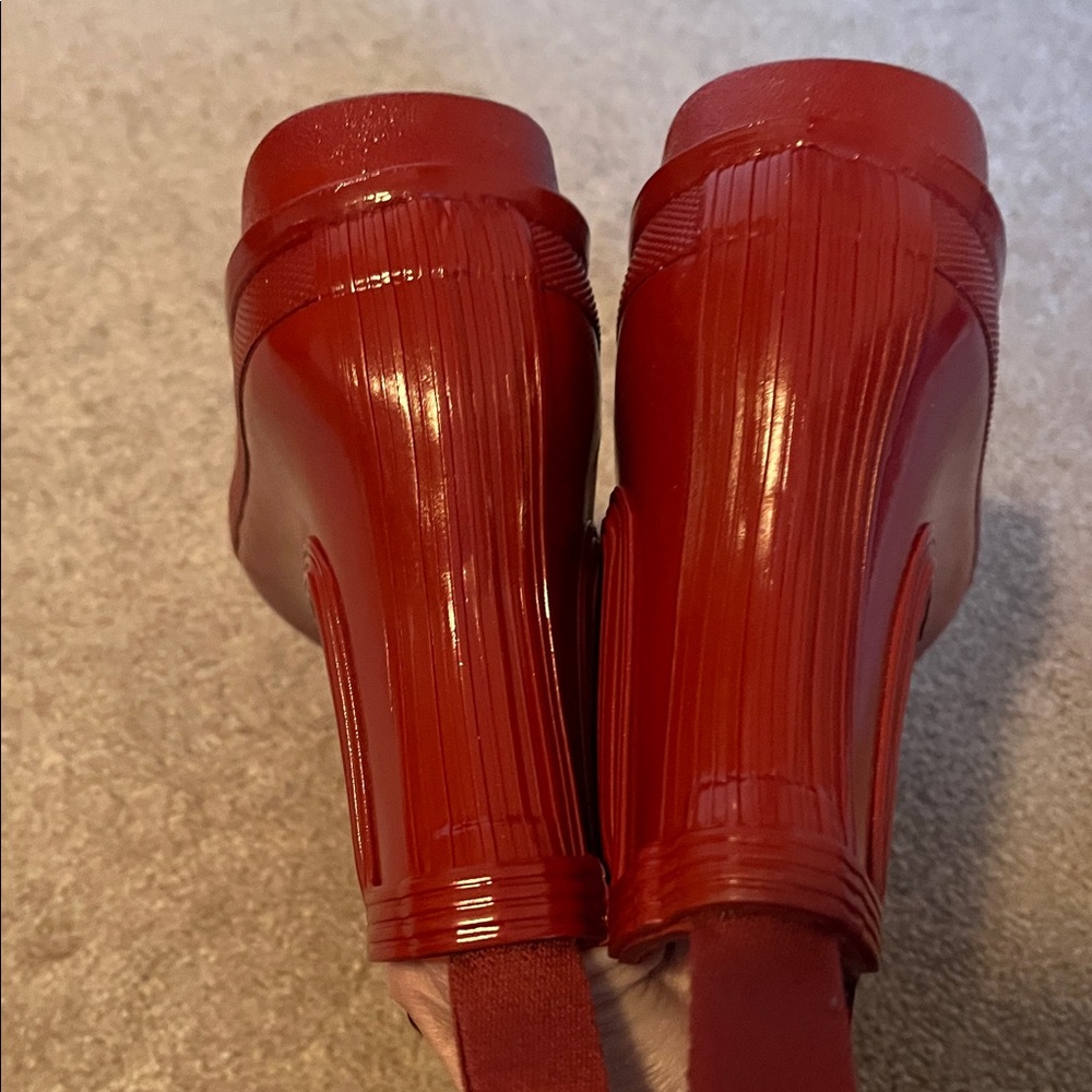 Hunter short boot - shiny red! - Picture 3 of 4